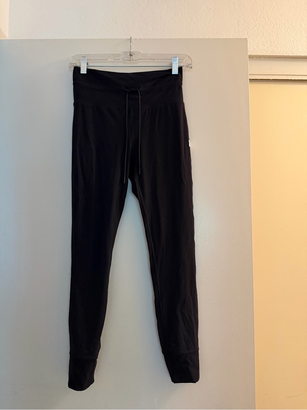 Vuori Black Drawstring Leggings